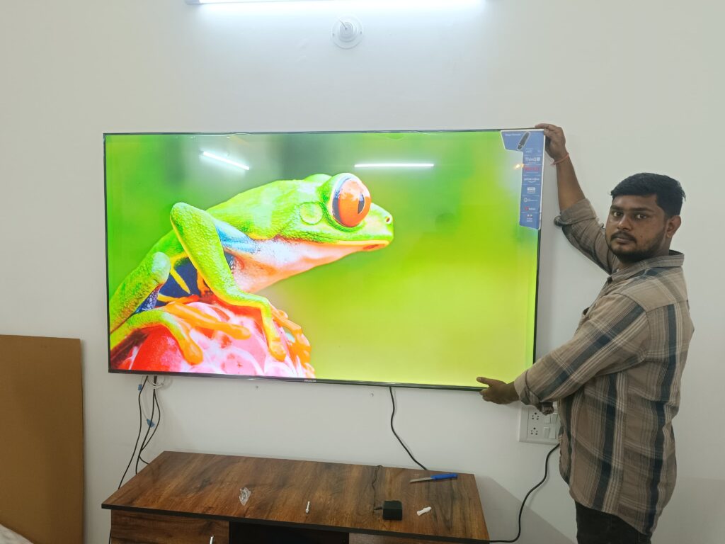 Sony-TV-Repair-Service-in-Hyderabad-with-technician-fixing-a-Sony-LED-TV